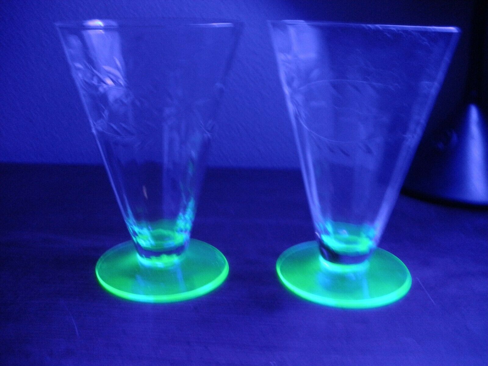 Vintage Uranium Based Etched Flower Design Glasses  5 1/4 ” Tall  3" Wide At Top